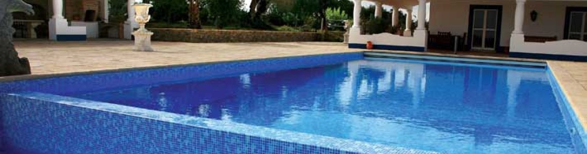 Infinity Pool – The Magic of Water in Motion Infinity Pool – The Magic of Water in Motion