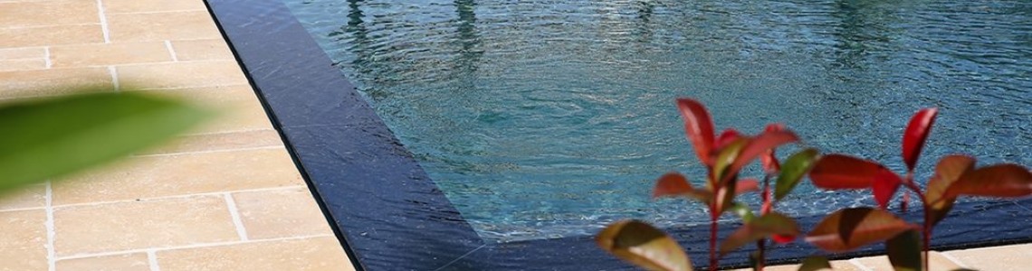 Mirror Pool – a distinctive feature that highlights the surrounding space Mirror Pool – a distinctive feature that highlights the surrounding space