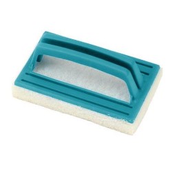 Cleaning sponge for liner